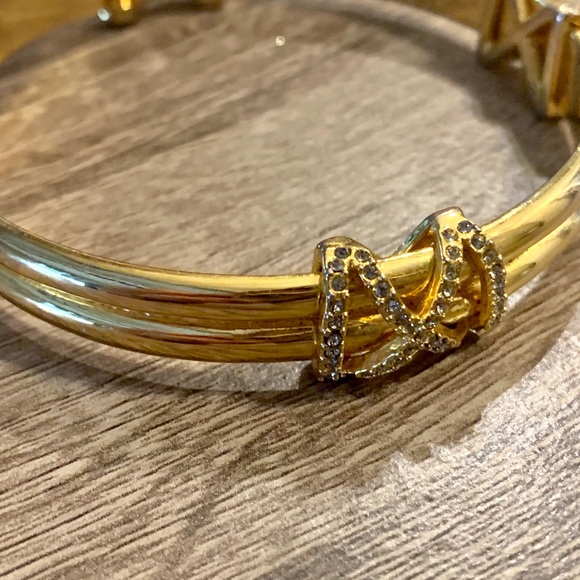 Elaine Turner Jewelry - Elaine Turner Bracelet Swarovski Crystal